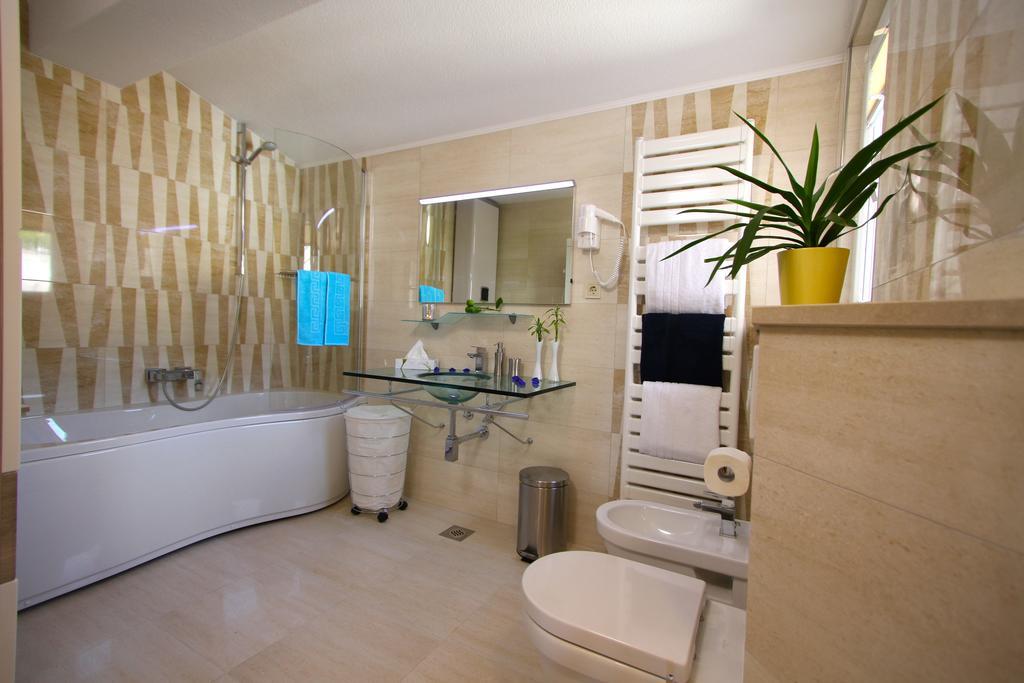 Apartment Allure Bol Exterior foto